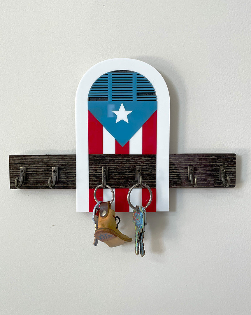 Llavero puerta San Juan fabricado en acrílico y madera