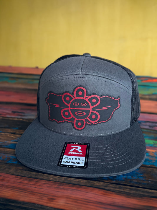 Gorra Mapa PR con Sol Taíno Black/Gris/Roja